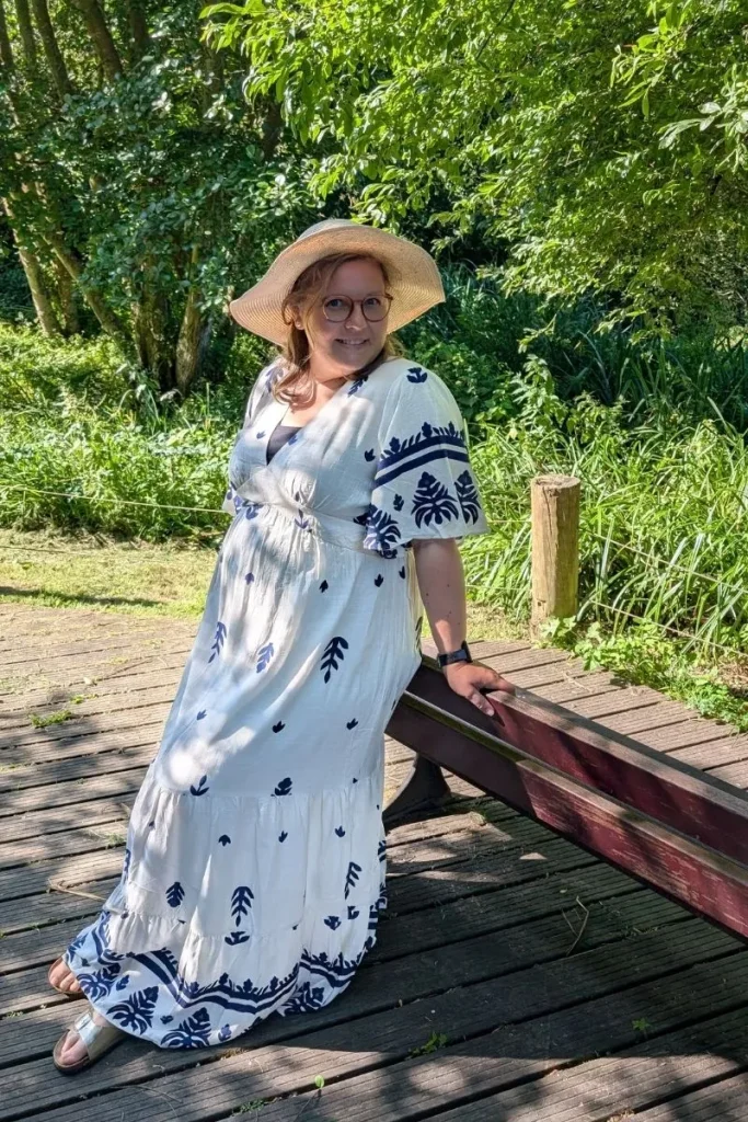 Robe longue - Grande taille  - Écrue & Bleue