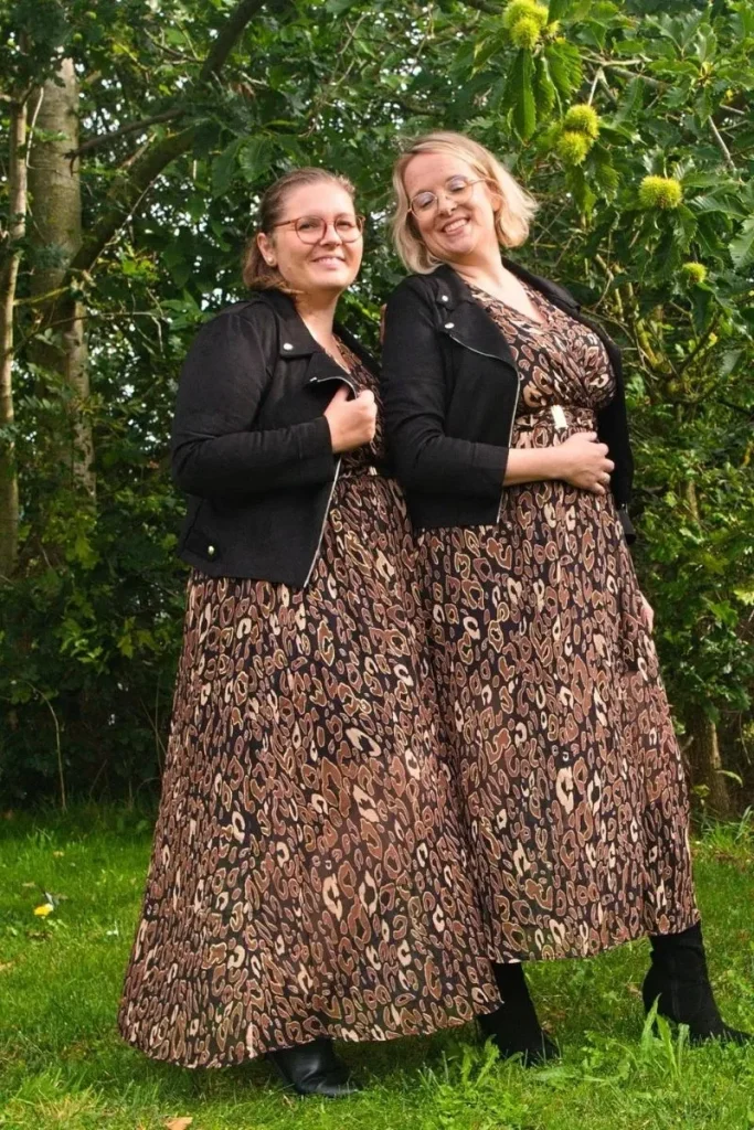 Robe marron longue - Œillet